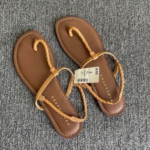 Sz 7 Aero Sandals